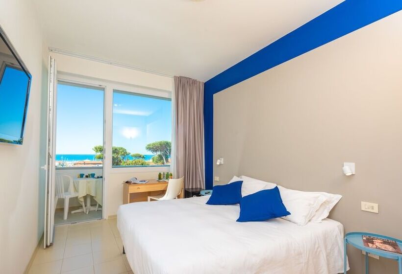 غرفة كومفورت مطلة علي البحر, L Alba