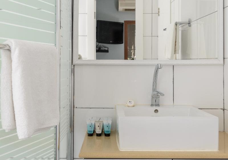 شقة ديلوكس غرفتين نوم, Liber Apart