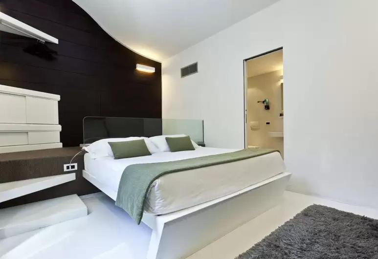 סוויטה, Navona Stay