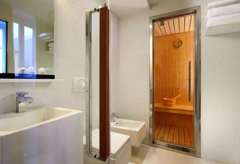 مجموعه ویستا شهر, Navona Stay