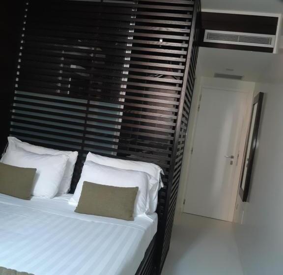 חדר סטנדרט לארבעה, Navona Stay