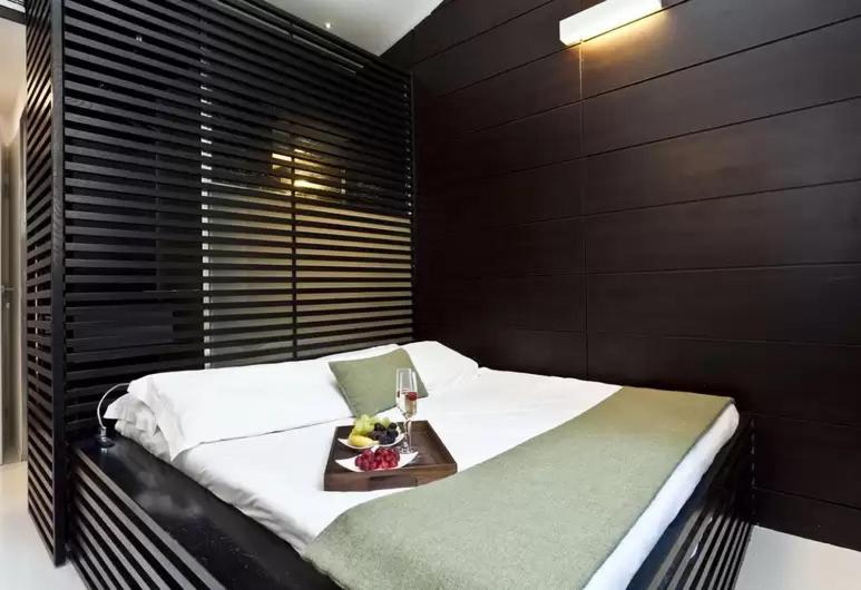 חדר בסיסי, Navona Stay