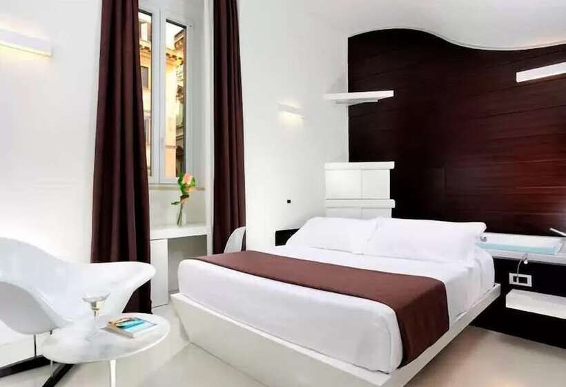 סוויטה, Navona Stay