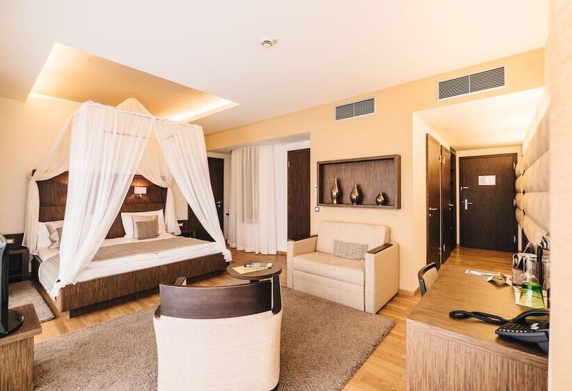 주니어 스위트 호수 전망, St. Martins Therme & Lodge