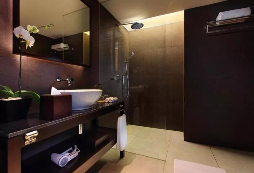 اتاق لوکس, The 1o1 Bali Fontana Seminyak