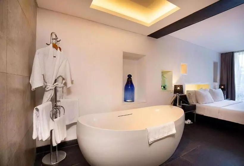 سوئیت با تخت بزرگ, The 1o1 Bali Fontana Seminyak