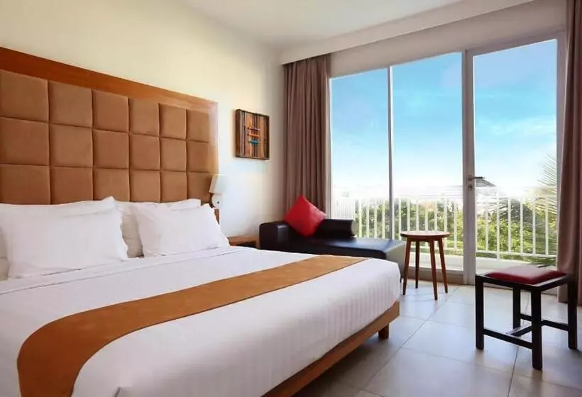 اتاق لوکس با چشم‌انداز استخر, The 1o1 Bali Fontana Seminyak