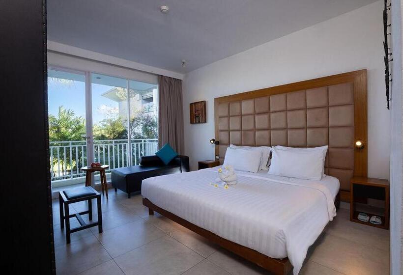 プールの見えるデラックスルーム, The 1o1 Bali Fontana Seminyak