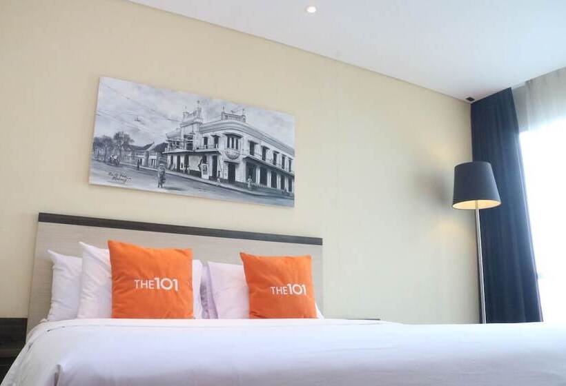 חדר דלוקס, The 1o1 Malang Oj