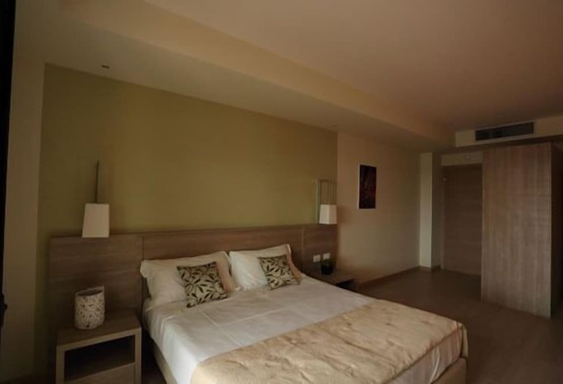 اتاق استاندارد, Turin Airport Hotel & Residence