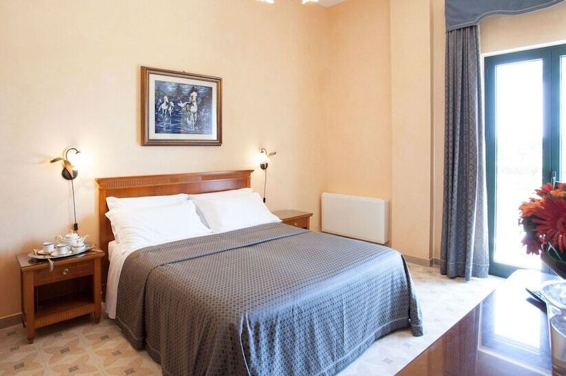 Quarto Estandar, Villa Rosa Antico