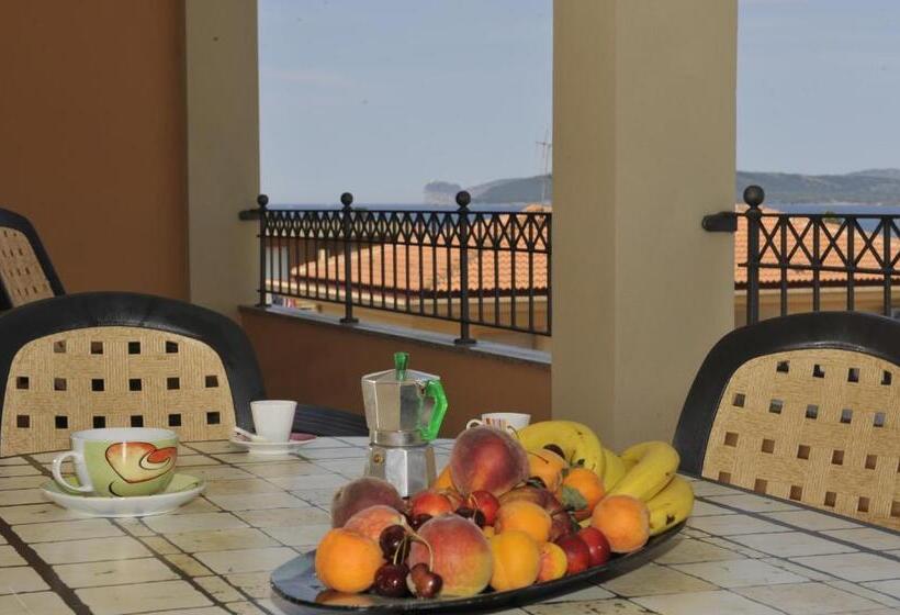 شقة غرفتين مطلة على البحر, Karol Casa Vacanze