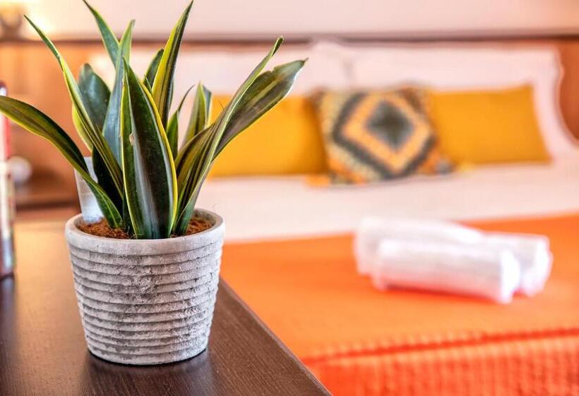 带2个卧室带海景的公寓, Karol Casa Vacanze