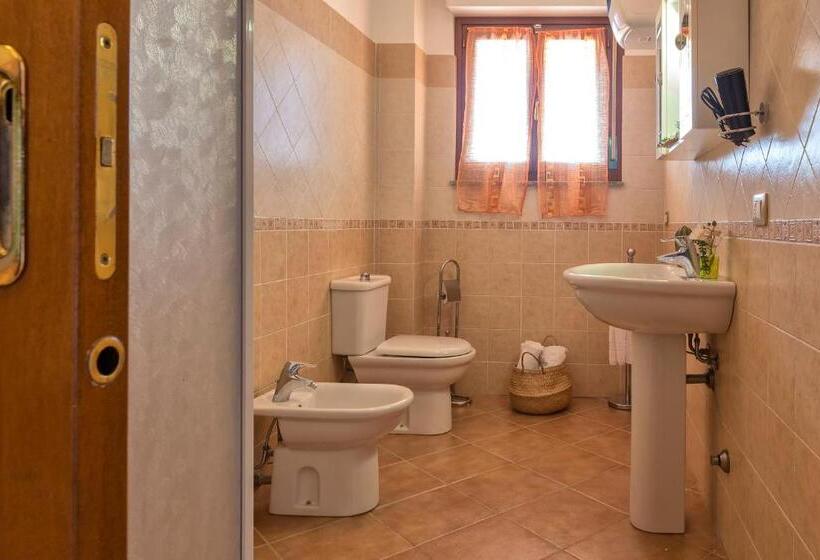 شقة غرفتين مطلة على البحر, Karol Casa Vacanze