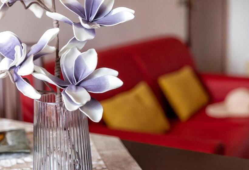 شقة غرفتين, Karol Casa Vacanze