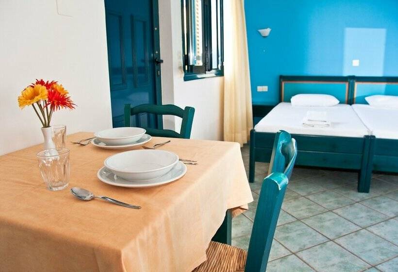 סטודיו סטנדרטי נוף לים, Marelina Villas