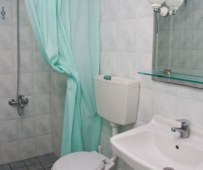 דירת 2 חדרים נוף לים, Marelina Villas