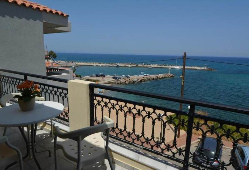 סוויטה נוף לים, Marelina Villas