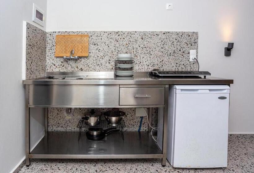 סטודיו סטנדרטי נוף לים, Marelina Villas