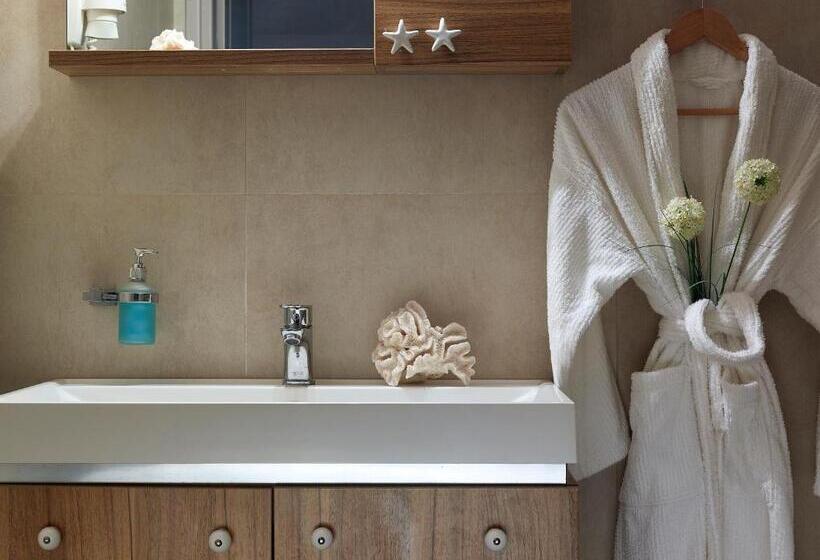 סוויטה נוף לים, Marelina Villas