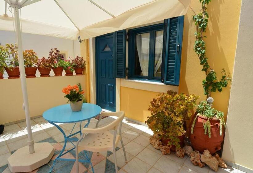 סוויטה נוף לים, Marelina Villas