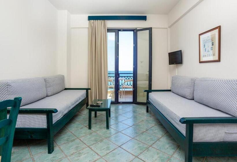 דירת חדר נוף לים, Marelina Villas