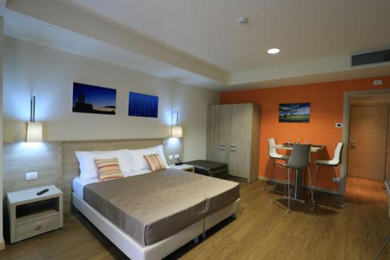 اتاق استاندارد سه نفره, Turin Airport Hotel & Residence