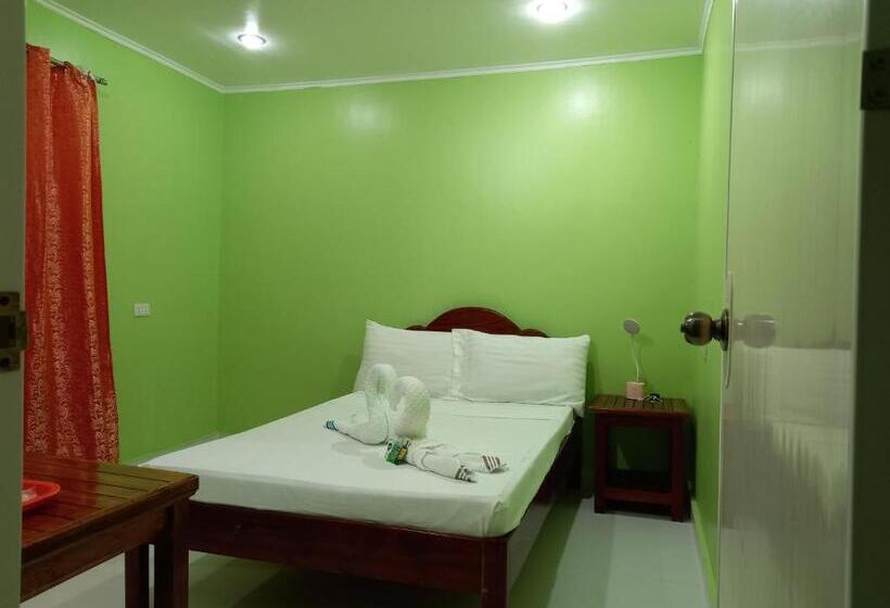 חדר דלוקס עם מרפסת נוף לים, Chilly Beach Resort Palawan