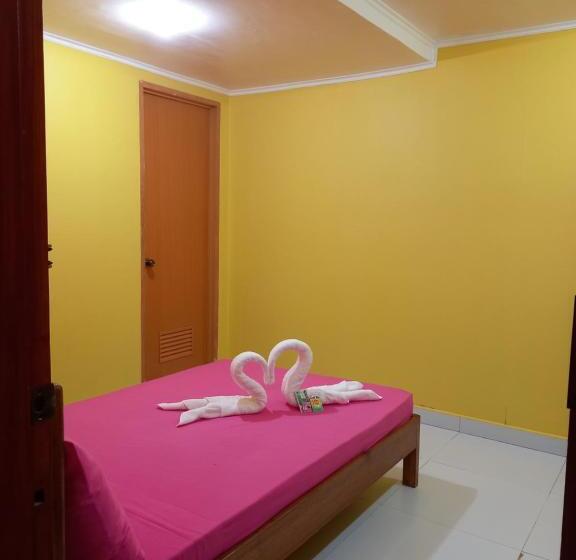 חדר דלוקס עם מרפסת נוף לים, Chilly Beach Resort Palawan