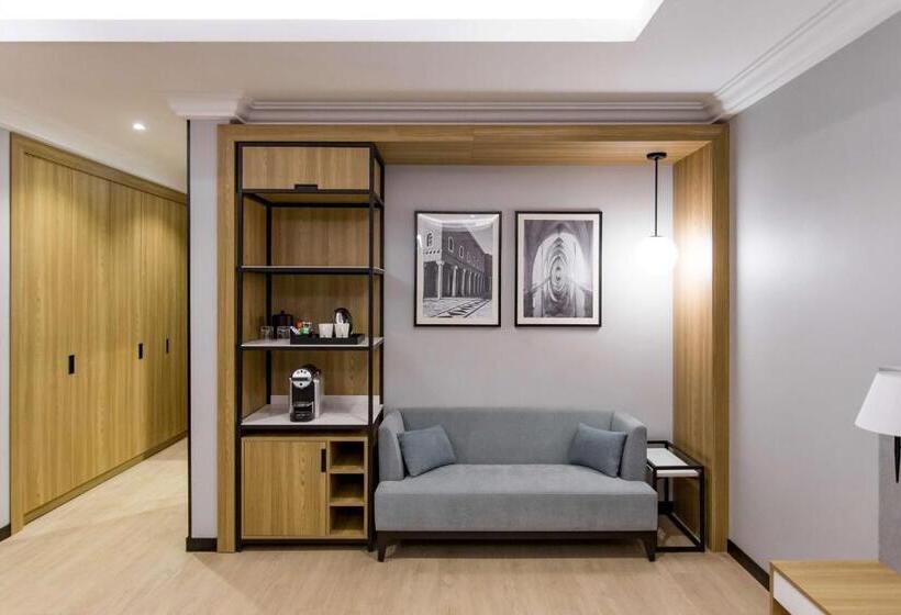 חדר סופריור, Radisson Hotel Riyadh Airport