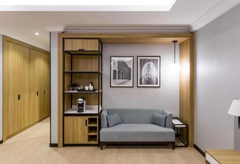 スーペリアールーム, Radisson Hotel Riyadh Airport