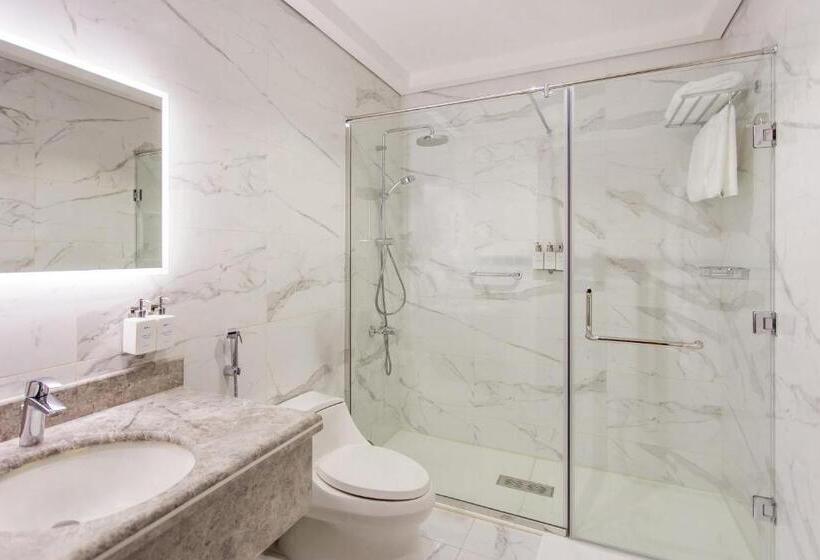 סוויטת 2 חדרי שינה, Radisson Hotel Riyadh Airport