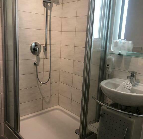 Standard studio with lake view, Einraumapartment Mit Seeblickbalkon