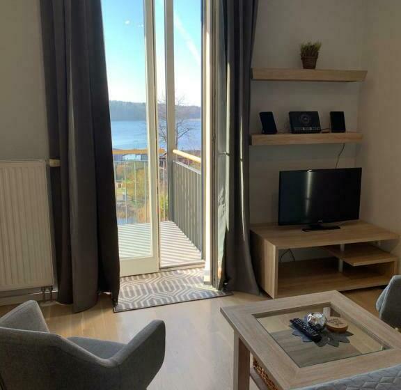 Standard studio with lake view, Einraumapartment Mit Seeblickbalkon