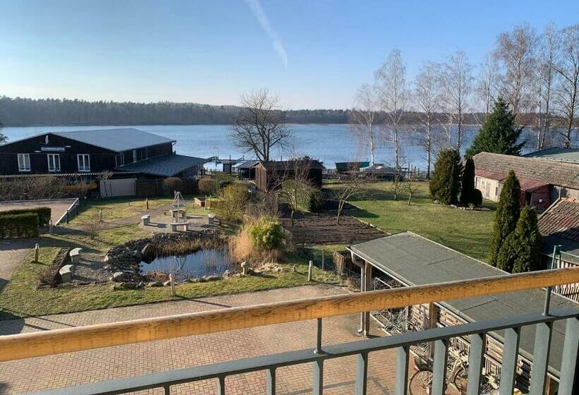 Standard studio with lake view, Einraumapartment Mit Seeblickbalkon