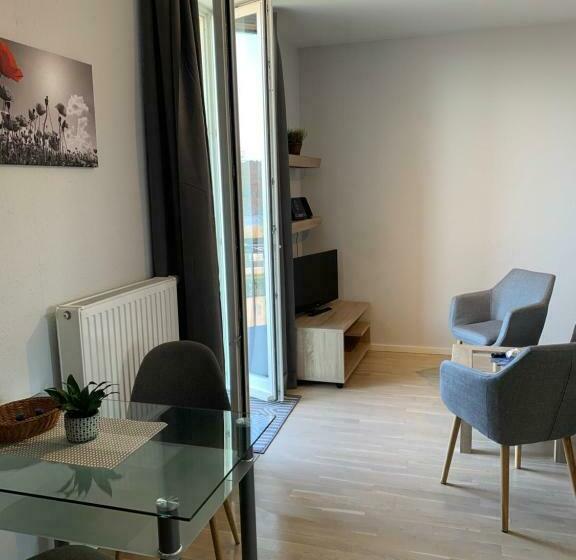 Standard studio with lake view, Einraumapartment Mit Seeblickbalkon