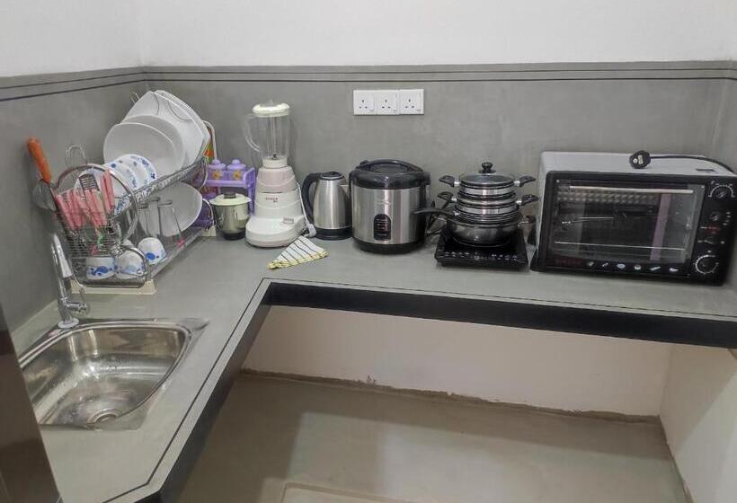 带2个卧室的别墅, Flower Shade Villa