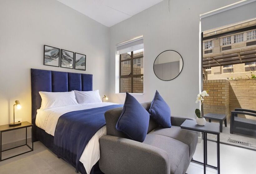 استودیوی سوپریور, The Archer Aparthotel By Totalstay