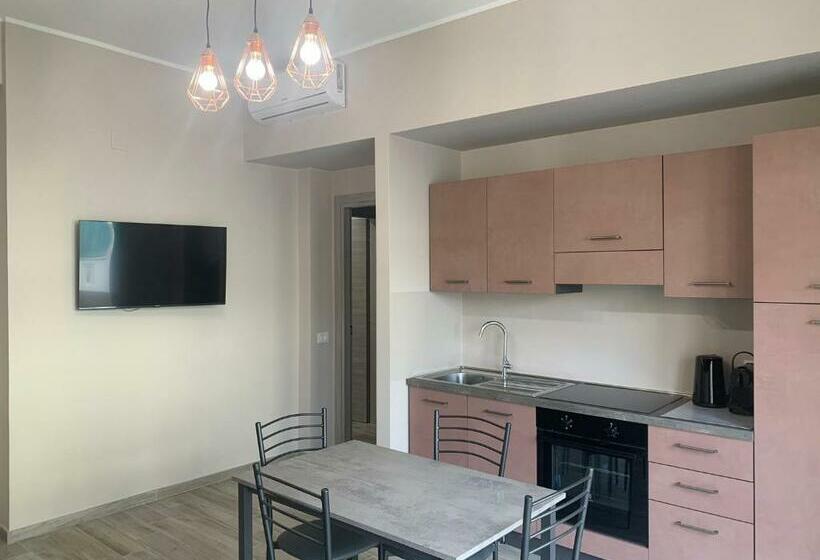 سوییت, Tripepi Suites