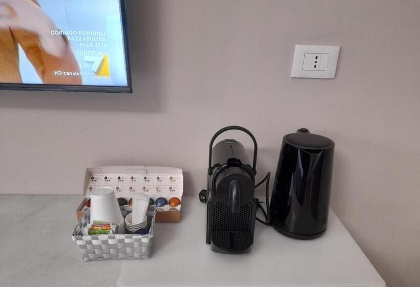 اتاق خانوادگی, Tripepi Suites