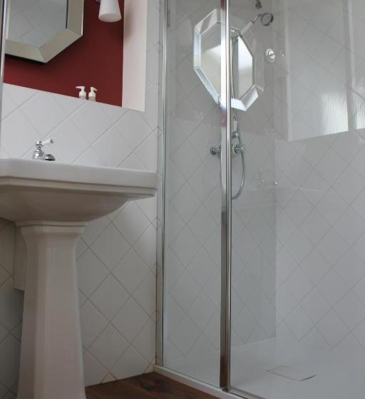 اتاق استاندارد, Les Chambres De Marie