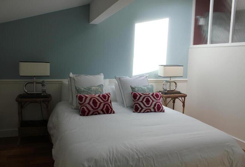 اتاق استاندارد, Les Chambres De Marie