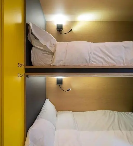 ルームシェアのワンベッド, Dpaso Hostel
