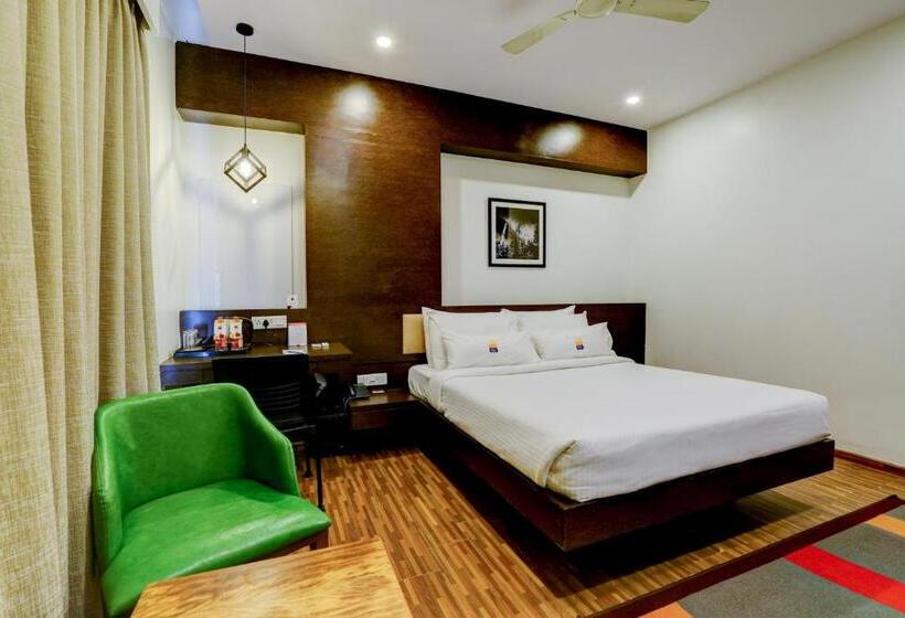 디럭스 룸, Myspace Forest Keys