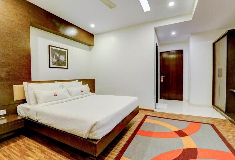 디럭스 룸, Myspace Forest Keys