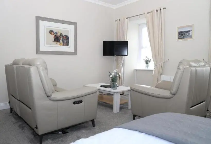 Suite Deluxe Llit King, Madelines Accommodation