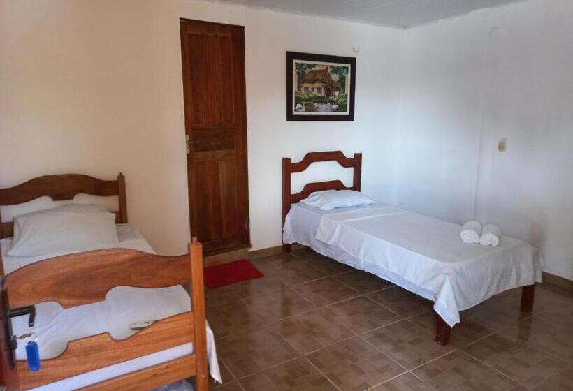 חדר סטנדרט לשלושה, Pousada Do Nordestino Próx Atalaia