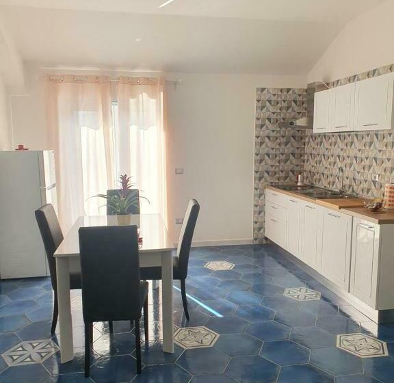 Семейный Номер, Setteabbracci Suite & Apartments