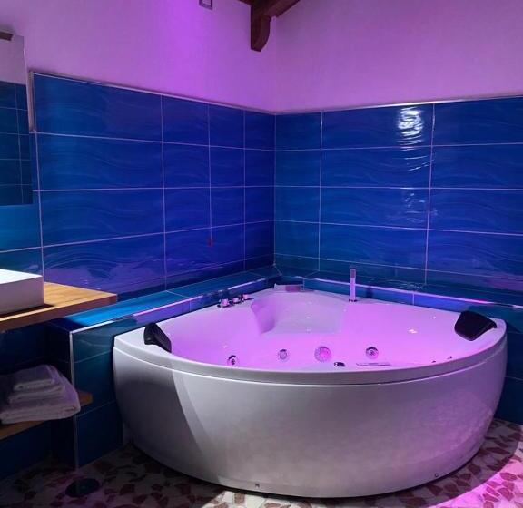 חדר סטנדרט עם ג'קוזי, Setteabbracci Suite & Apartments