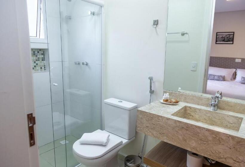 バルコニー付スイート, Village De Charme